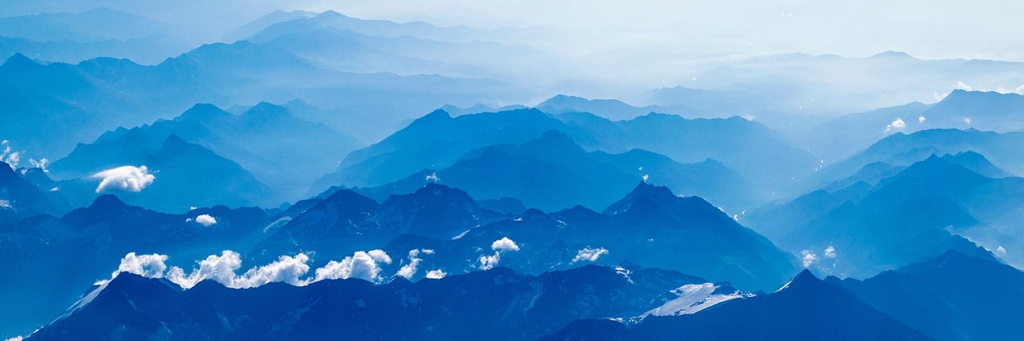 Banner background media